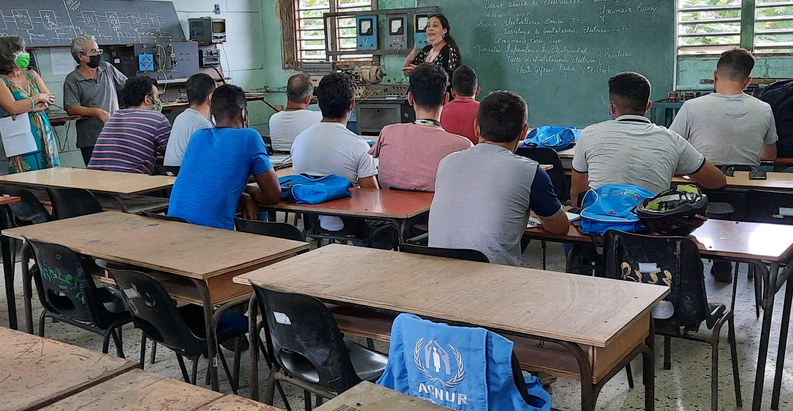 Para no dejar a nadie atrás: cursos de español para personas refugiadas y solicitantes de asilo